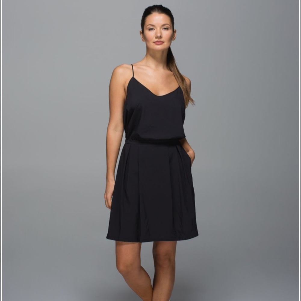 Lululemon black city summer dress